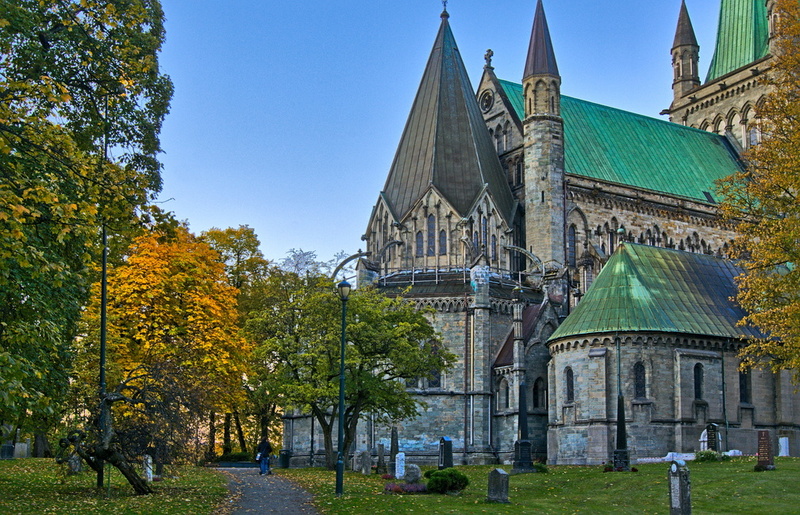 Nidarosdom Spaziergang durch Trondheim