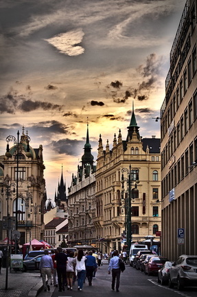 Prag mit Kindern, innenstadt mit herzwolke Reiseziele 2019
