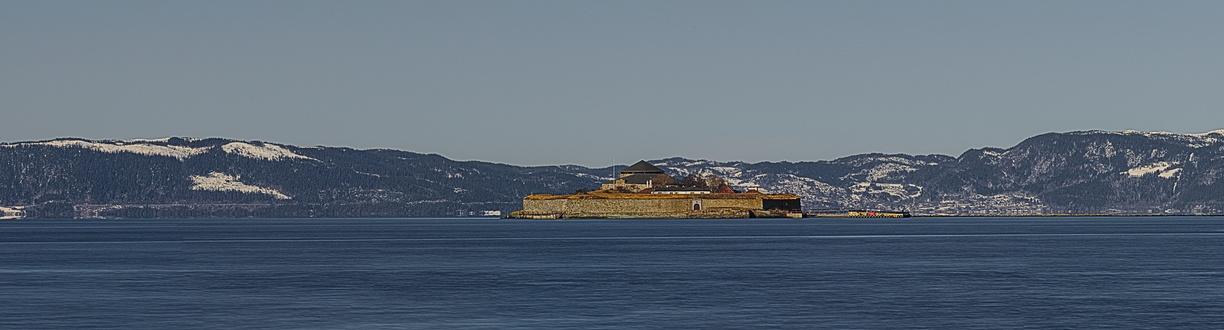 Die Insel Munkholmen im Tronheimfjord