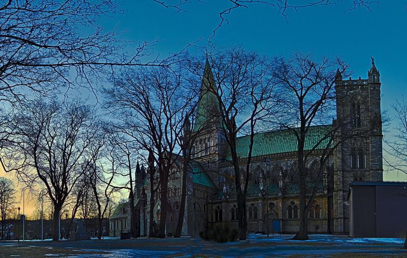 Panorama vom Nidarosdom in Trondheim panoramen