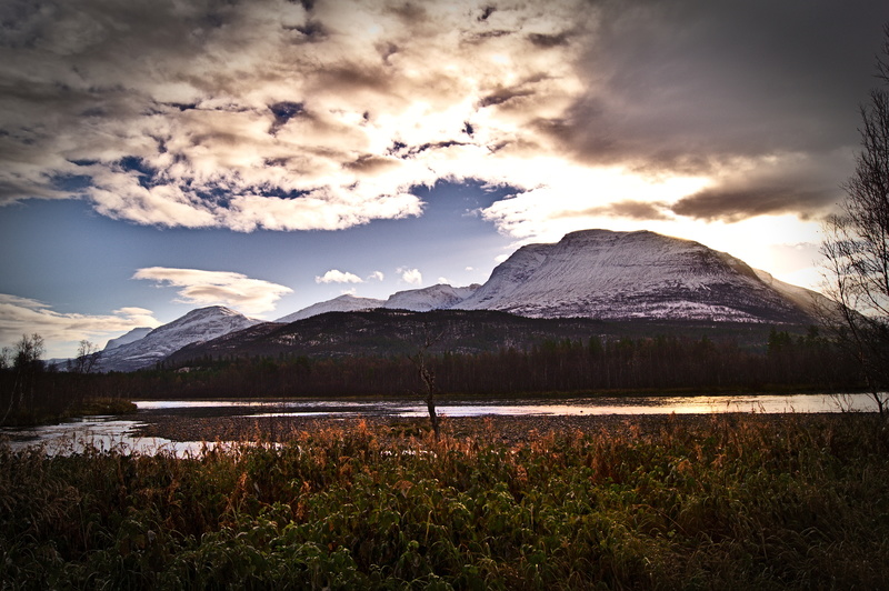 Nordnorwegen Skandinavien Familienurlaub Berglandschaft