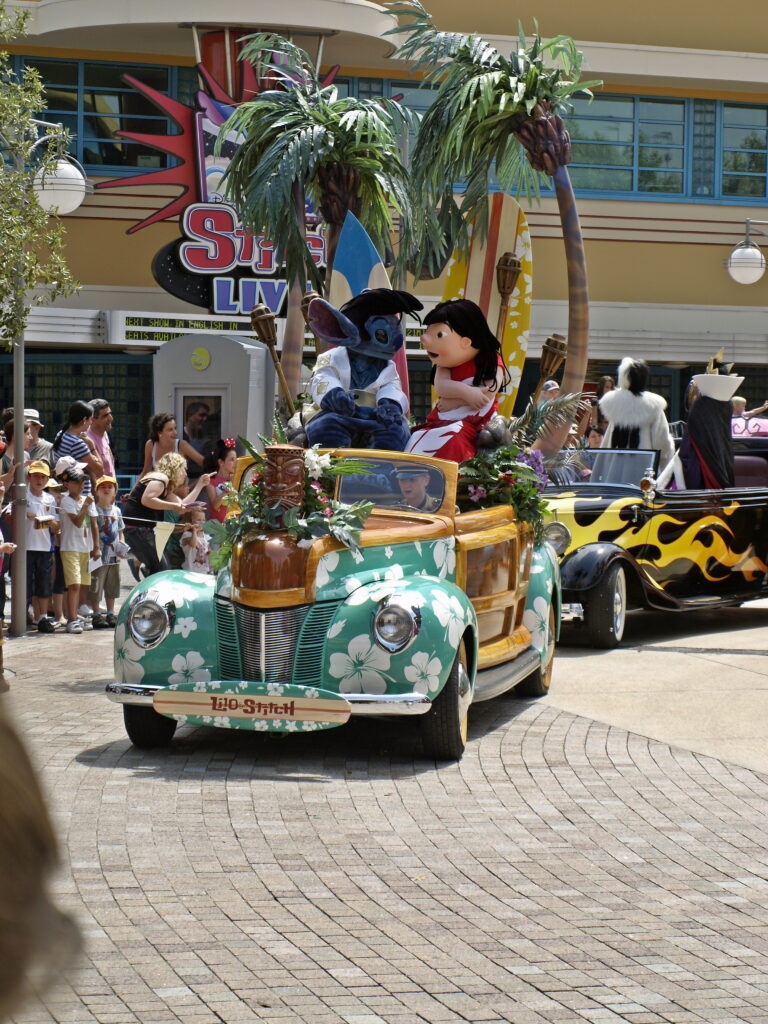 Auto Lilo Stitch Disneyland paris